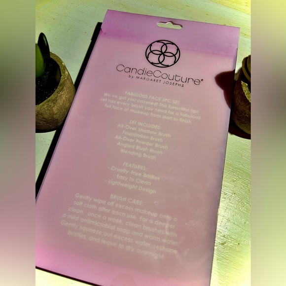 VALENTINE'S DAY GIFT SET ($200 Value) - Picture 2 of 16